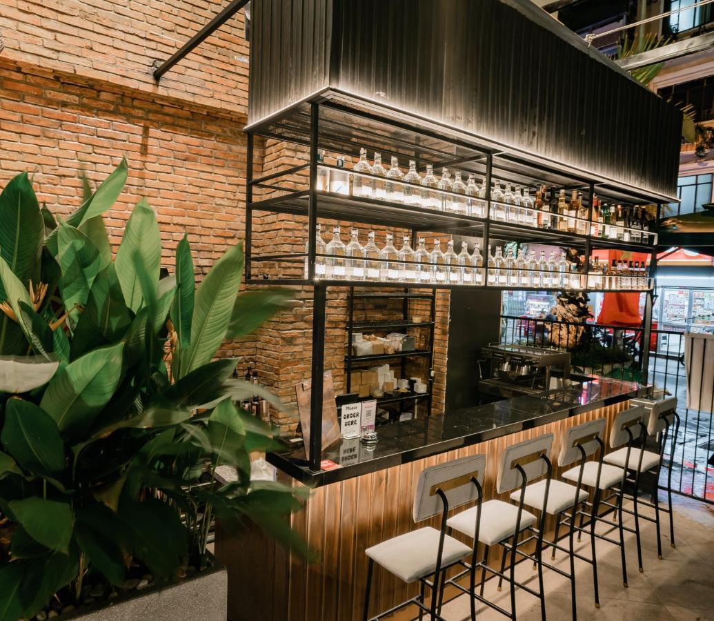 הו צ'י מין סיטי Mint Hotel Bui Vien Q1 מראה חיצוני תמונה