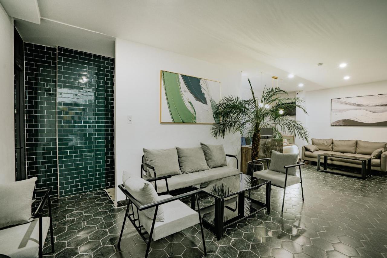 הו צ'י מין סיטי Mint Hotel Bui Vien Q1 מראה חיצוני תמונה